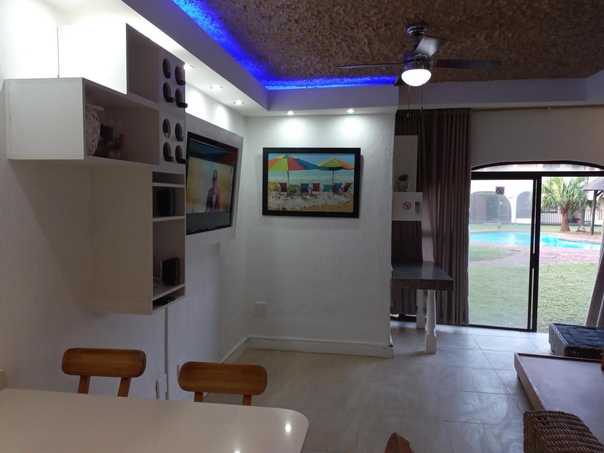 Cabanas Del Mar Amanzimtoti Exterior foto