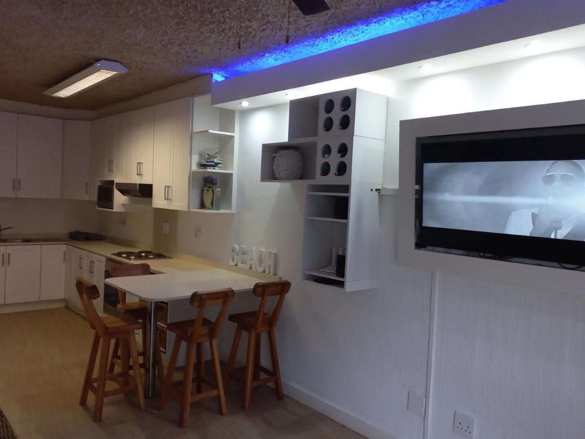 Cabanas Del Mar Amanzimtoti Exterior foto